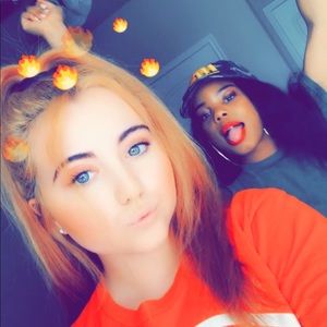 Meet your Posher, Hailey